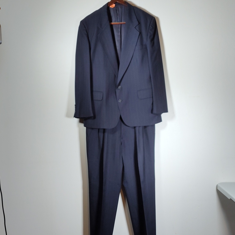 Men's Robert Stock Vintage navy blue pinstripe suit jacket and pants
